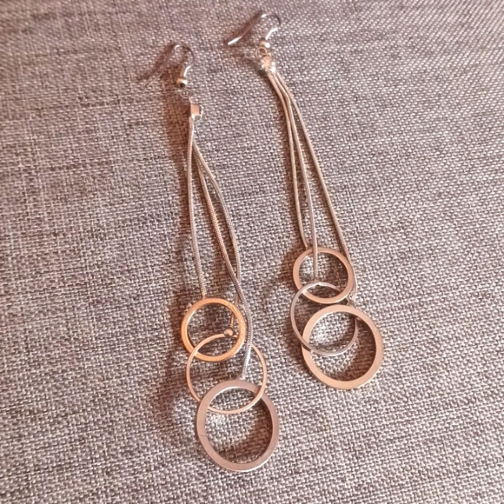 Modern Abstract Silvertone Rings Long Earrings (4.5")
